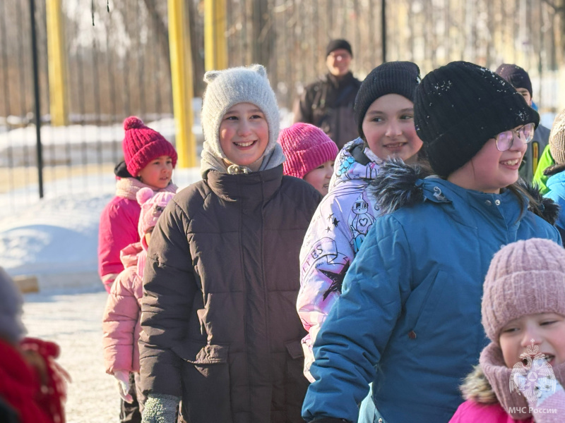 В Волжском спасательном центре состоялись традиционные масленичные гуляния!