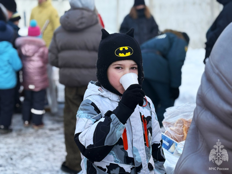 В Волжском спасательном центре состоялись традиционные масленичные гуляния!