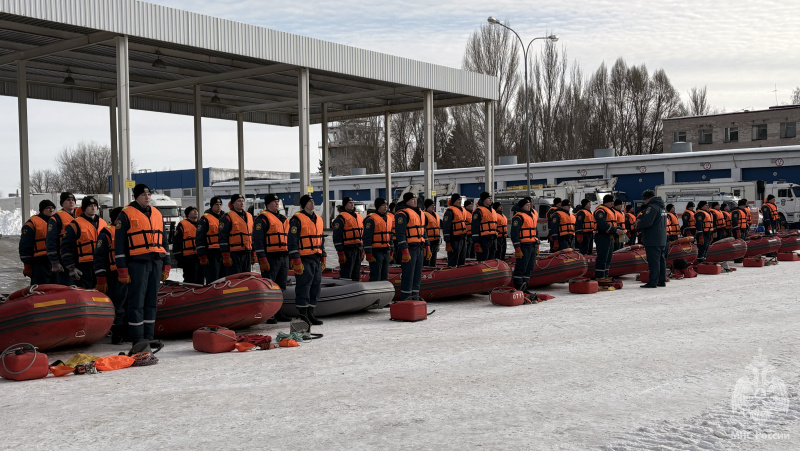 В центре прошла подготовка аэромобильной группировки к периоду весеннего половодья