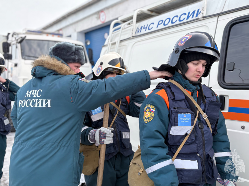 В центре прошла подготовка аэромобильной группировки к периоду весеннего половодья