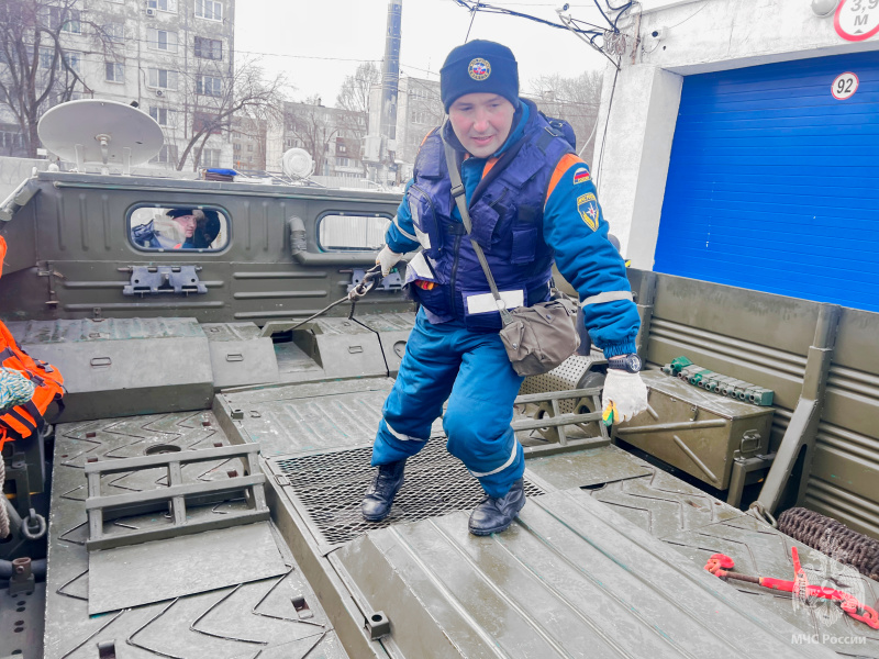 В центре прошла подготовка аэромобильной группировки к периоду весеннего половодья