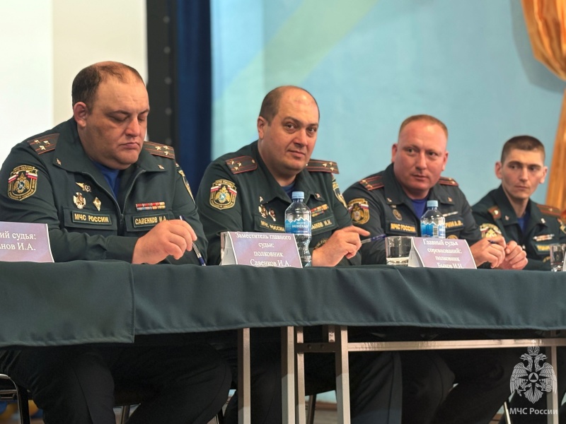 Команда Волжского спасательного центра заняла призовое место в соревнованиях по аварийно‑спасательным работам при ликвидации ЧС на автотранспорте среди Приволжского Федерального округа