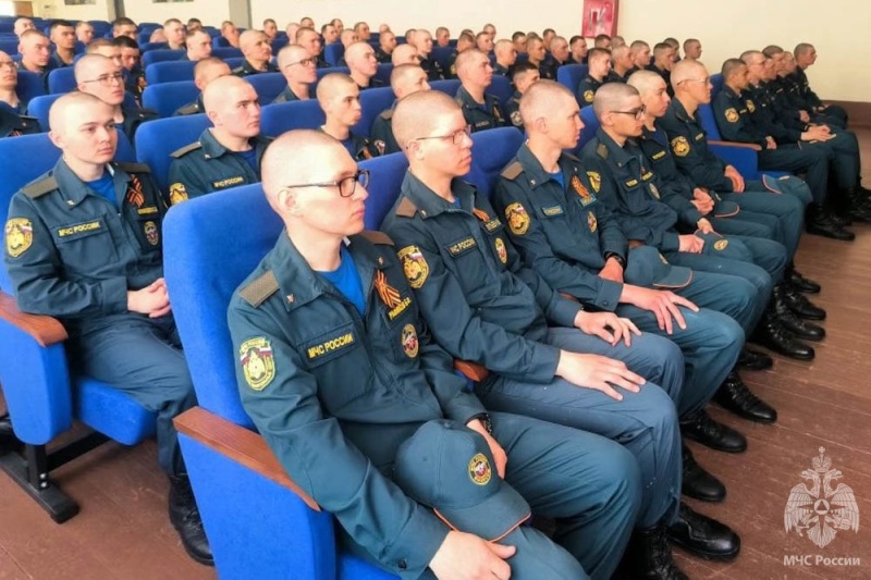 Волжский спасательный центр почтил память ликвидаторов Чернобыльской аварии