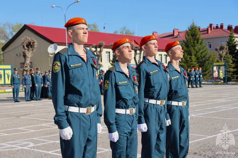 В Волжском спасательном центре прошла торжественная церемония принятия Военной присяги!