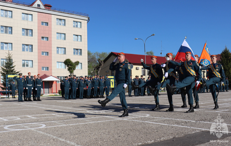 В Волжском спасательном центре прошла торжественная церемония принятия Военной присяги!