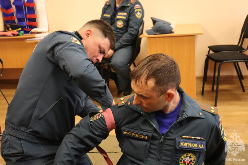 Профессионализм высшей пробы: в Волжском спасательном центре прошли испытания на квалификацию «Мастер»