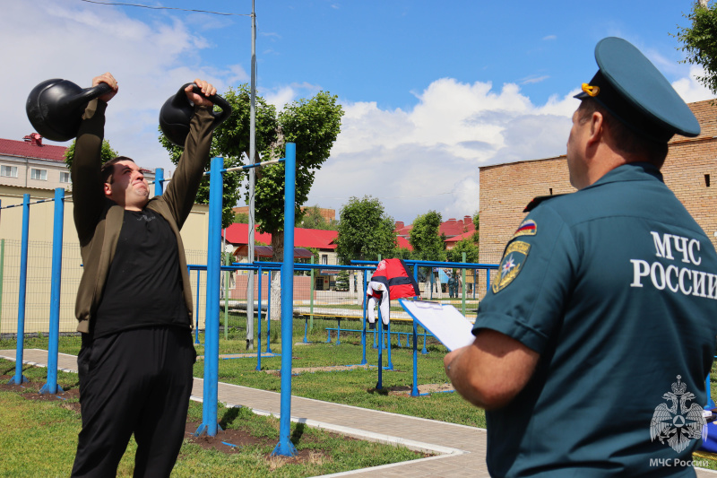 Профессиональная выдержка: В Волжском спасательном центре прошли испытания на присвоение классной квалификации