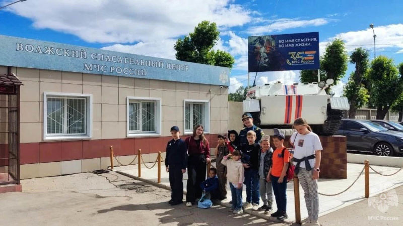 Волжский спасательный центр посетили ребята с центра “Семья” с увлекательной экскурсией!