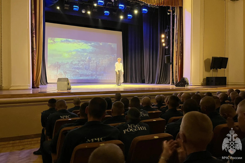 Волжский спасательный центр в честь дня России присоединился к Всероссийской акции «#РодинойГоржусь»