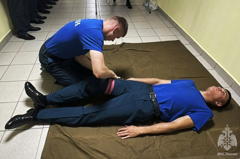 В ФГКУ «Волжский СЦ МЧС России» прибыли выпускники Академии гражданской защиты МЧС России