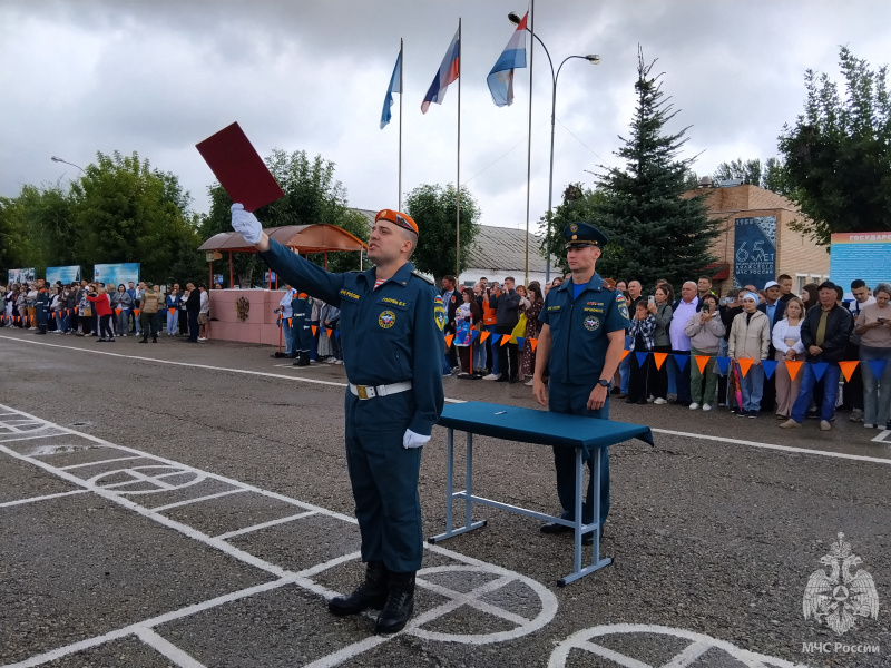 В Волжском спасательном центре состоялась торжественная церемония приведения молодого пополнения к Военной присяге!