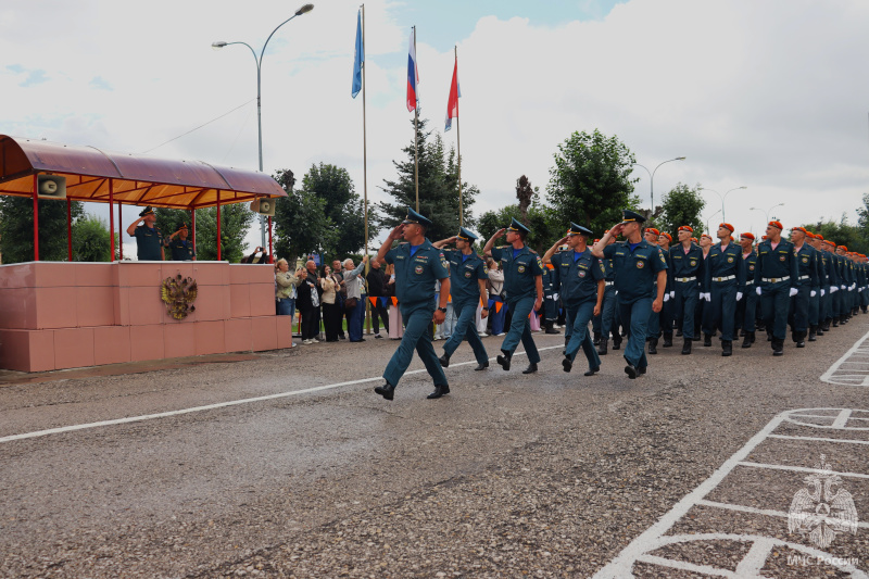 В Волжском спасательном центре состоялась торжественная церемония приведения молодого пополнения к Военной присяге!