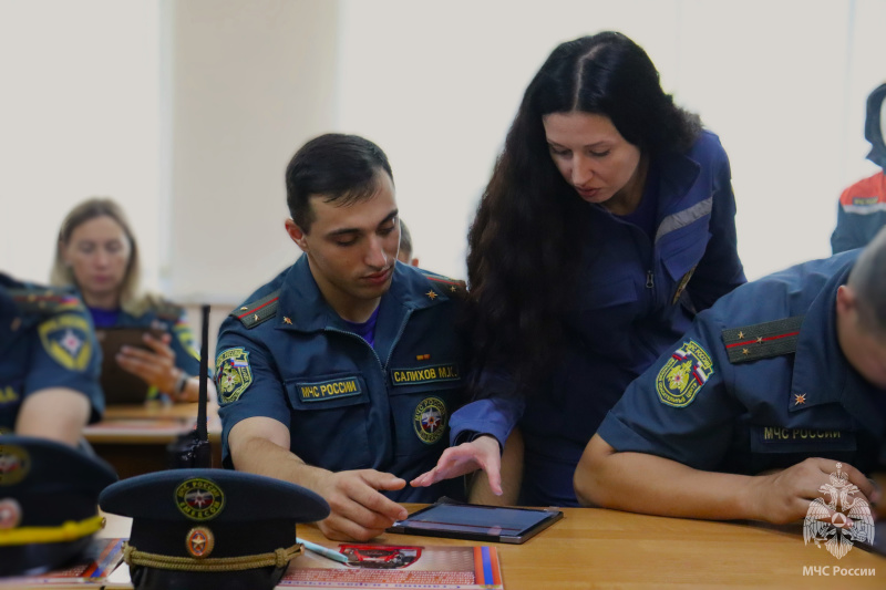 В ФГКУ "Волжский СЦ МЧС России" проходит социально-психологическое исследование
