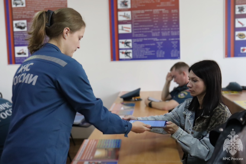 В ФГКУ "Волжский СЦ МЧС России" проходит социально-психологическое исследование