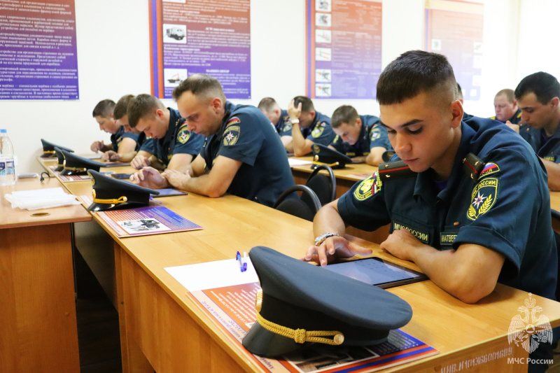 В ФГКУ "Волжский СЦ МЧС России" проходит социально-психологическое исследование