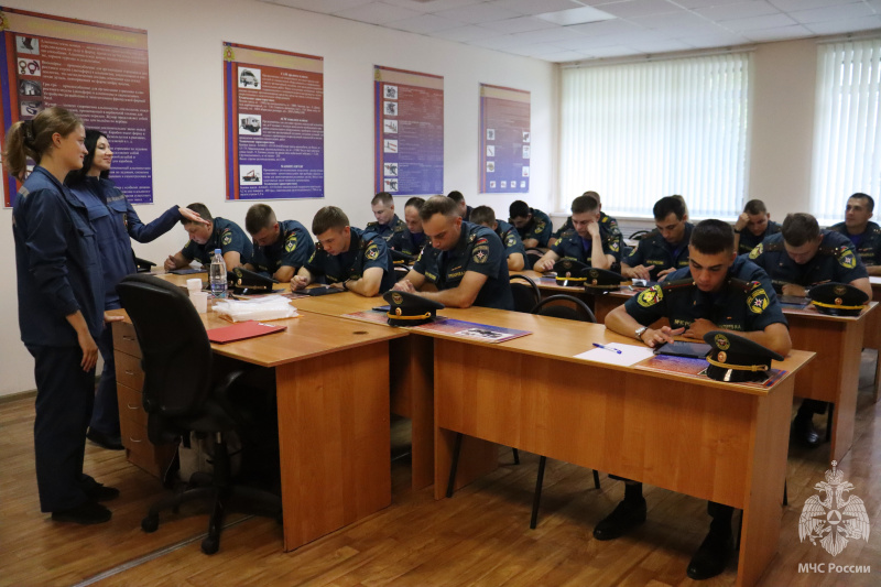В ФГКУ "Волжский СЦ МЧС России" проходит социально-психологическое исследование
