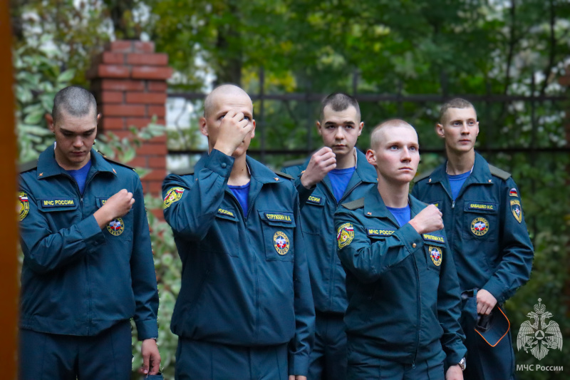 Волжский спасательный центр почтил икону Божией Матери «Неопалимая Купина»