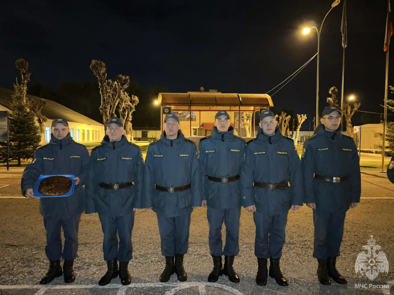 В спасательном центре состоялись соревнования по волейболу